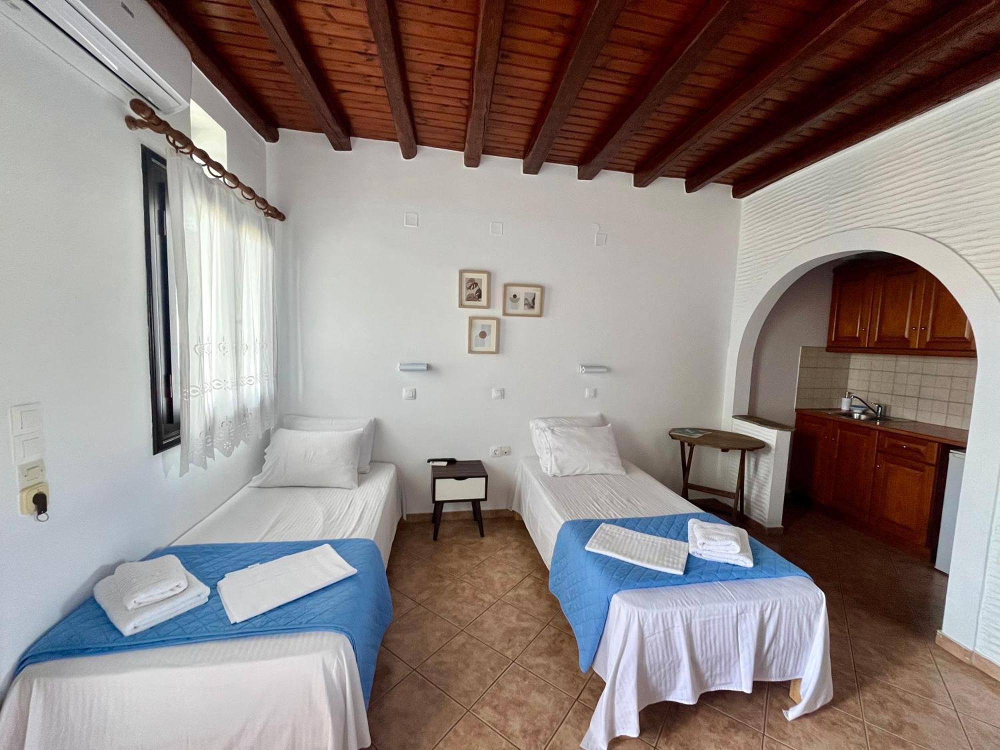 Spitalia Rooms Tinos Exterior foto